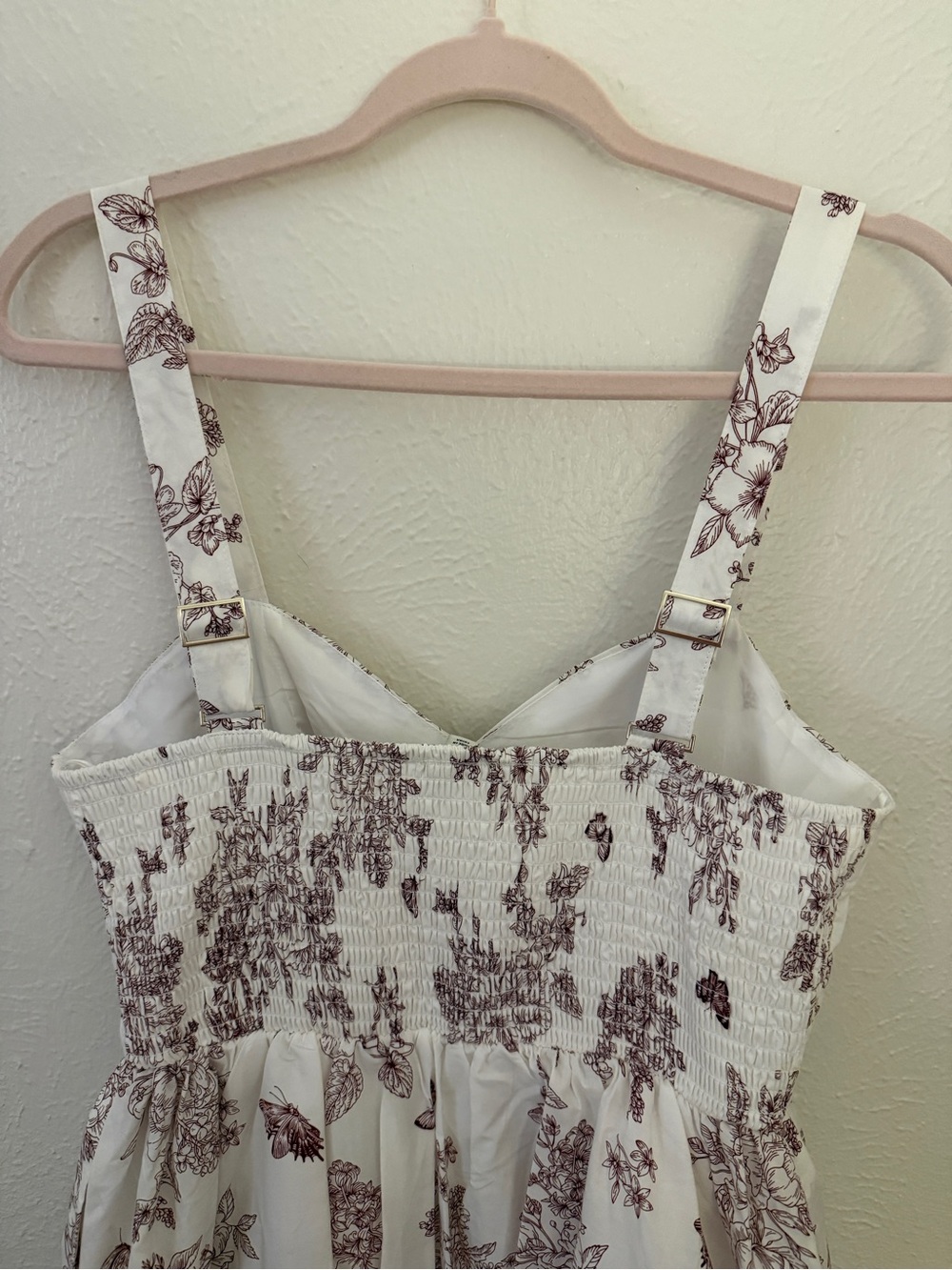 White and Burgundy Toile/Cottagecore Floral Print Midi Dress - Picture 6 of 7